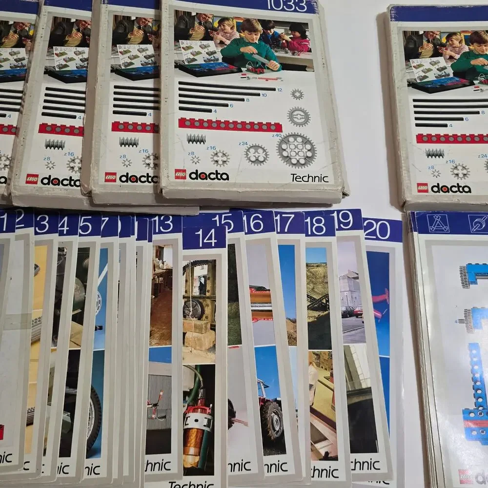 Vintage Lego Dacta Technic 1033 (6) and 1031 (1) Instructions Building Class Set